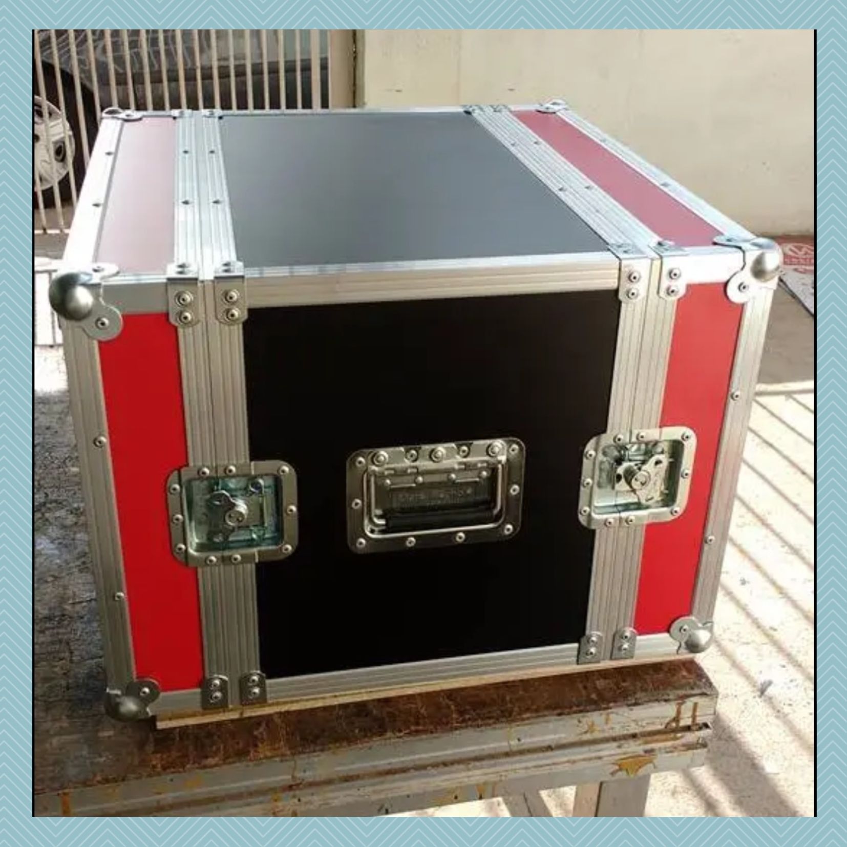 case hard flight rack preto e vermelho new star case